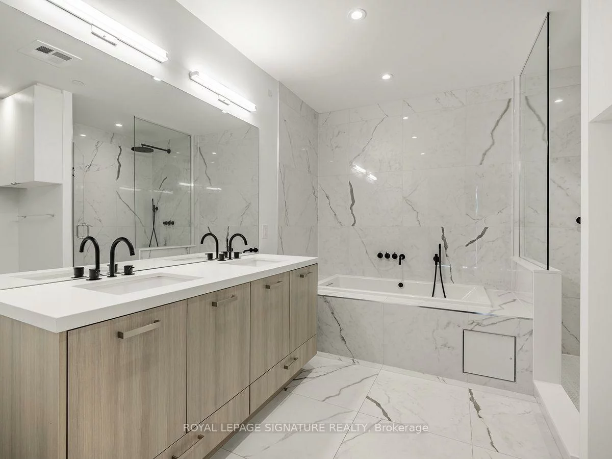 608, Richmond, Waterfront Communities C1, Toronto
