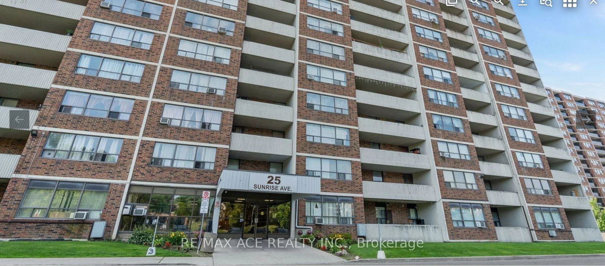 25, Sunrise, Victoria Village, Toronto