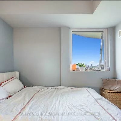 Common Element Condo, For Sale 1430, Yonge, Yonge-St. Clair, Toronto