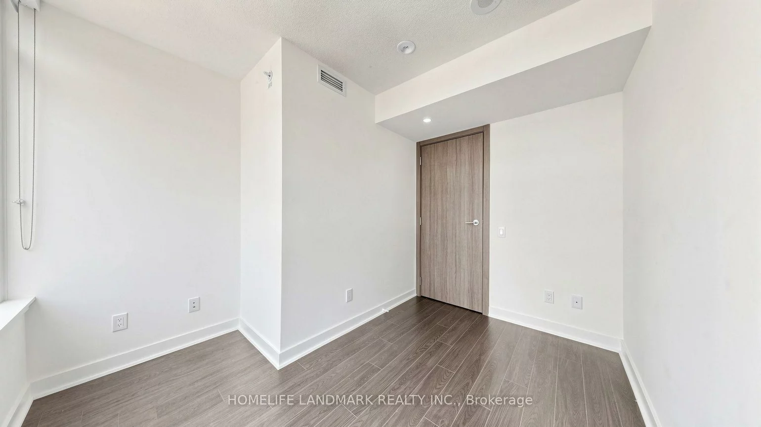 17, Bathurst, Waterfront Communities C1, Toronto