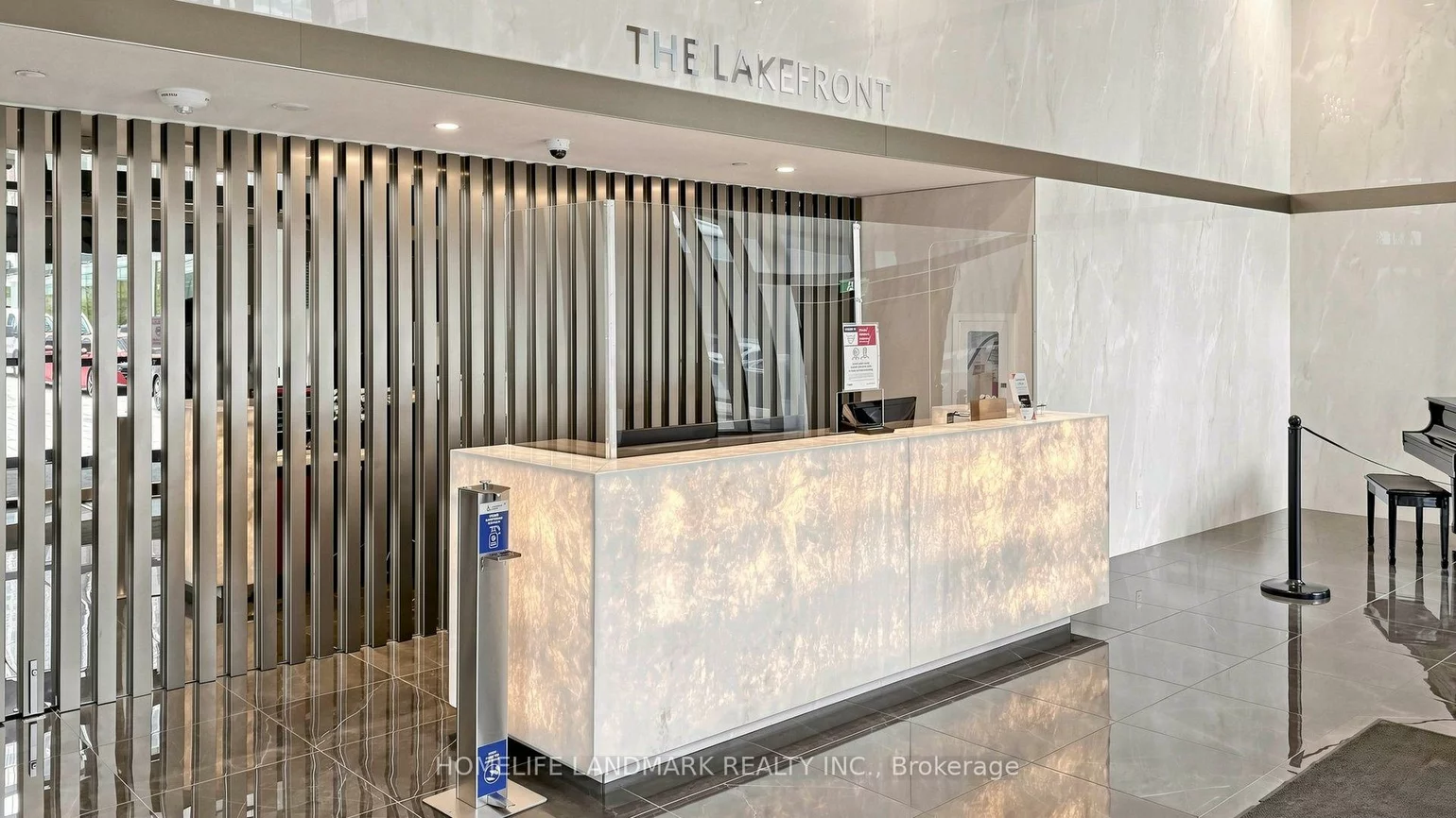 17, Bathurst, Waterfront Communities C1, Toronto