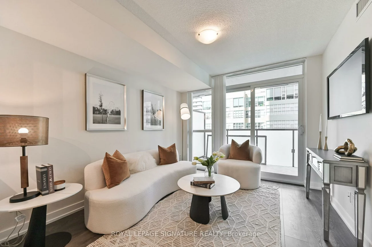 125, Redpath, Mount Pleasant West, Toronto