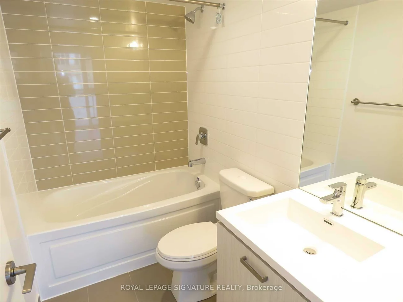 125, Redpath, Mount Pleasant West, Toronto