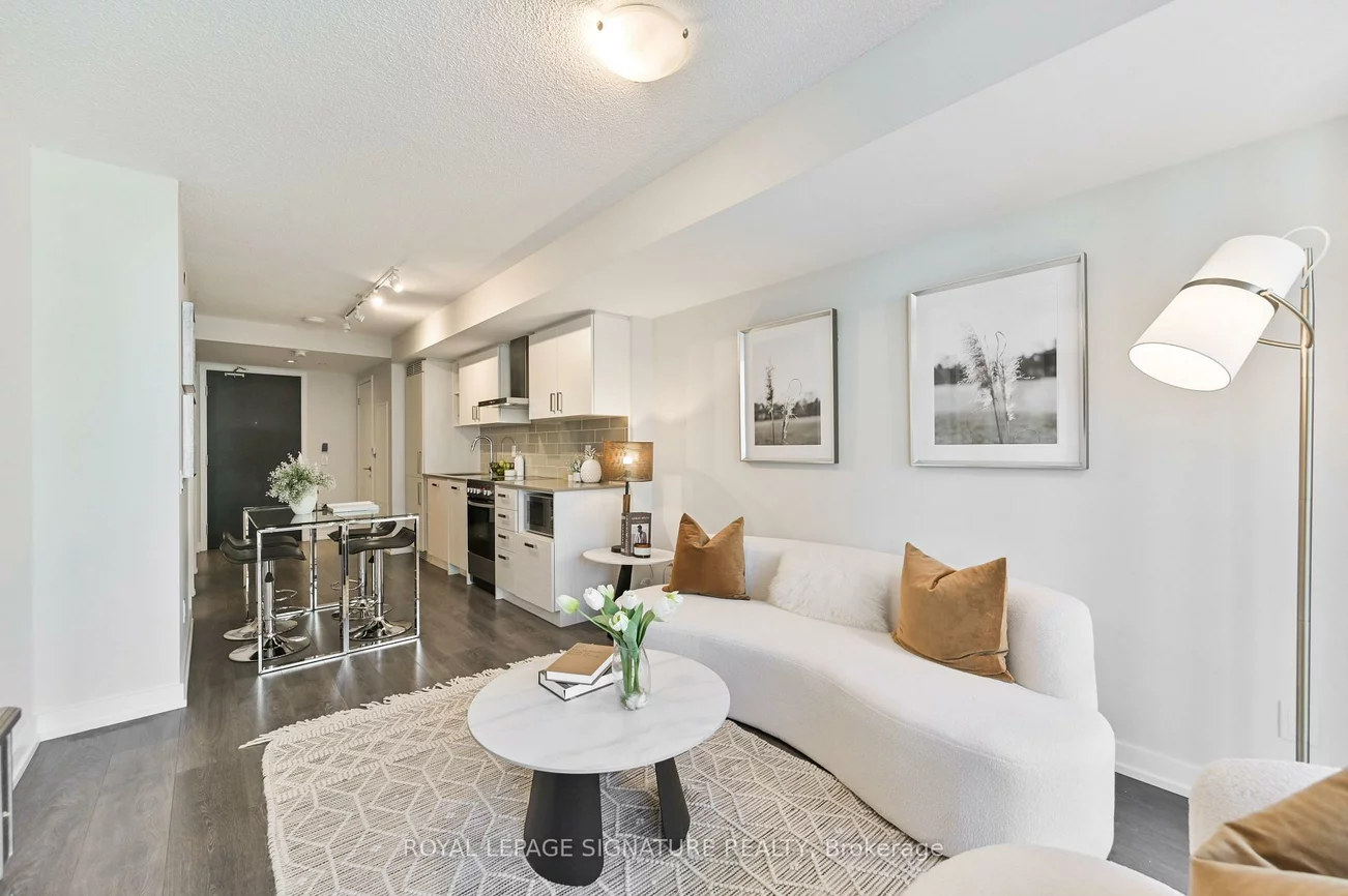 125, Redpath, Mount Pleasant West, Toronto