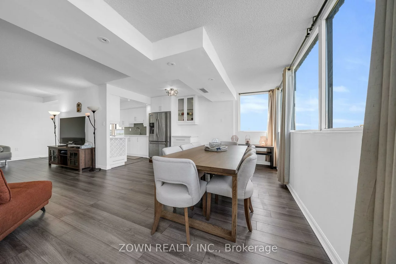 80, Antibes, Westminster-Branson, Toronto