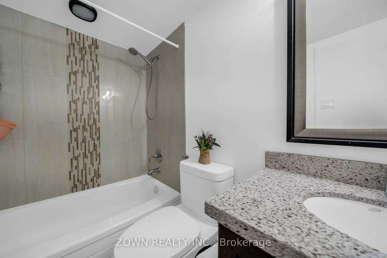 80, Antibes, Westminster-Branson, Toronto