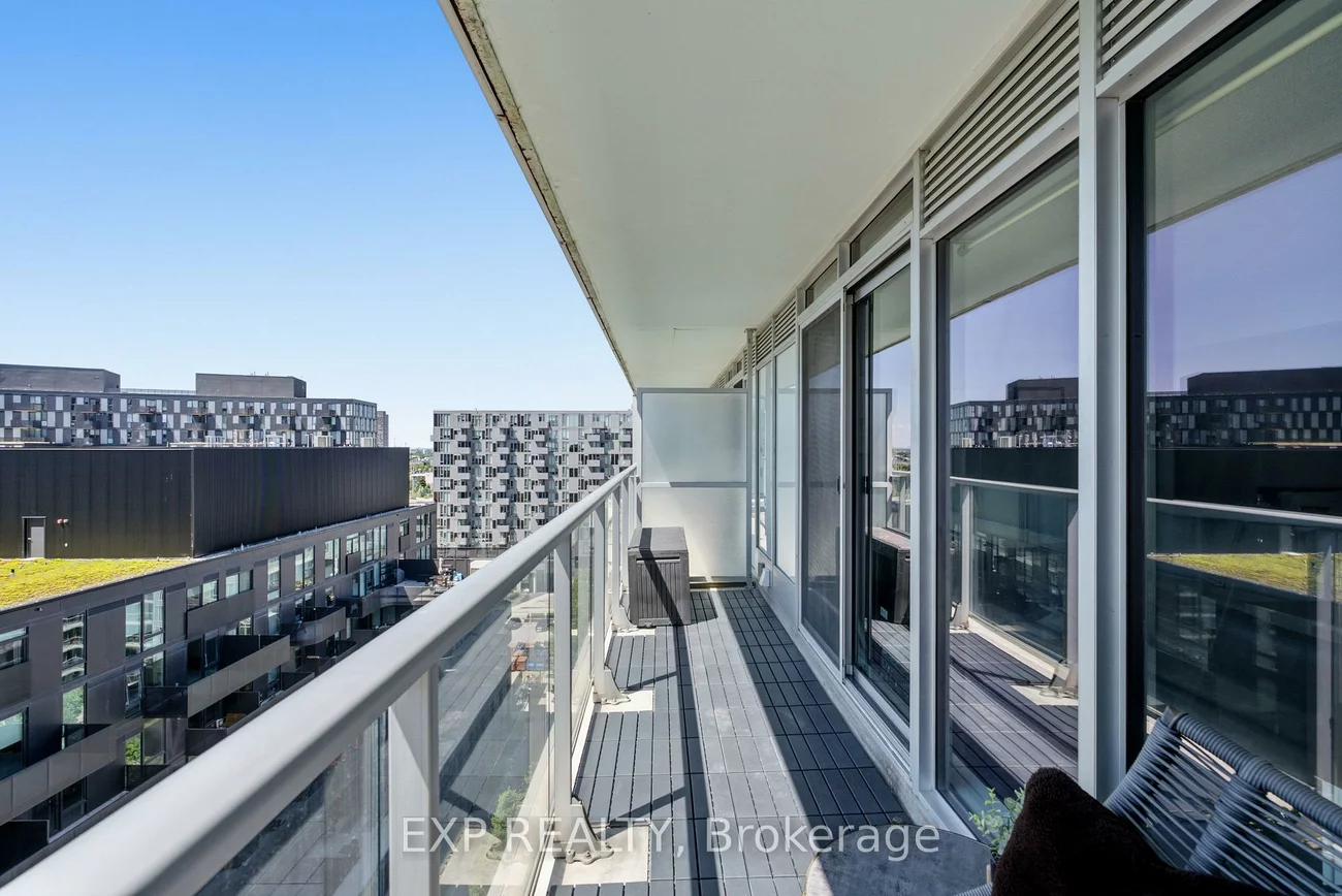555, Wilson, Clanton Park, Toronto