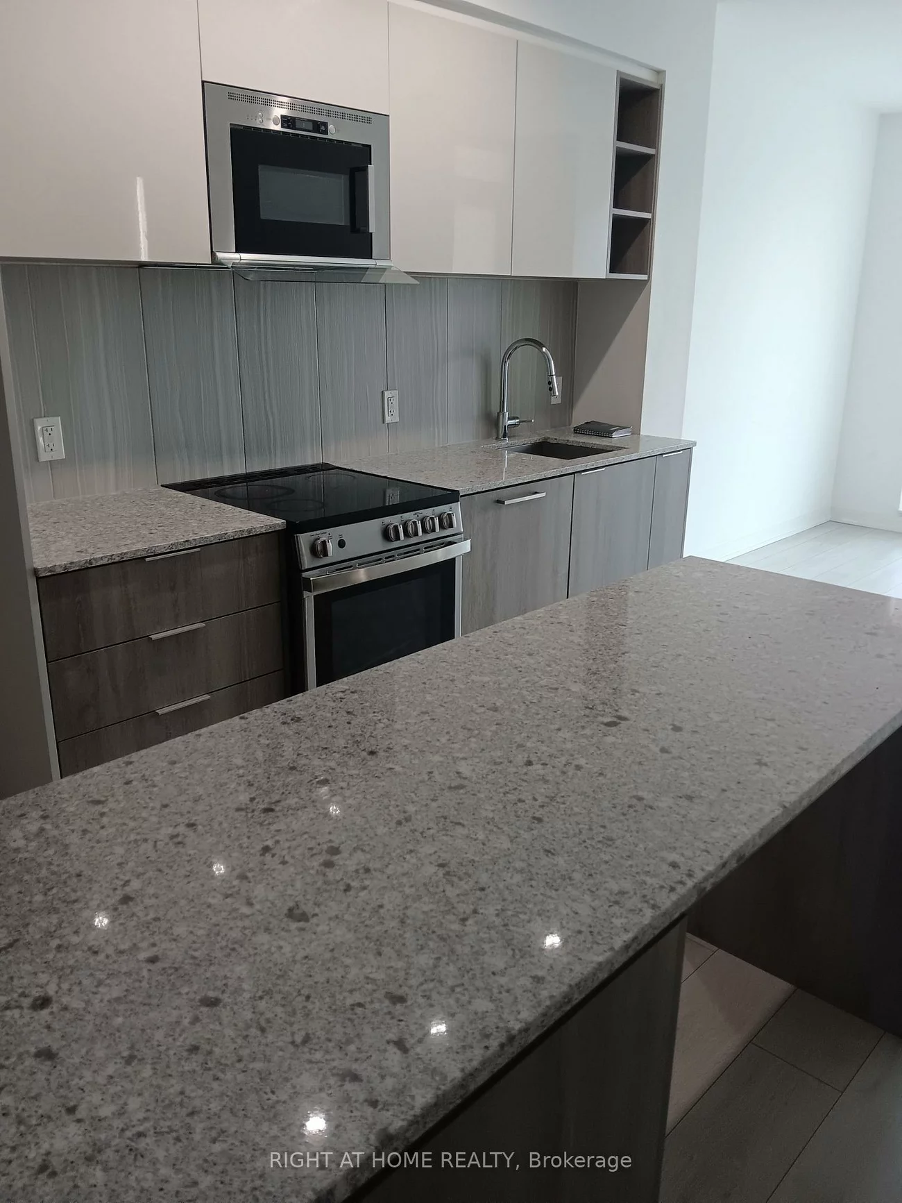 31, Tippett, Clanton Park, Toronto