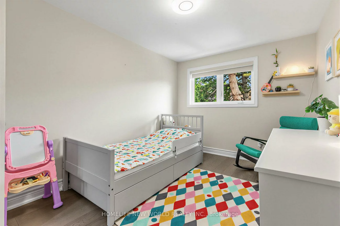 19, Liszt, Hillcrest Village, Toronto
