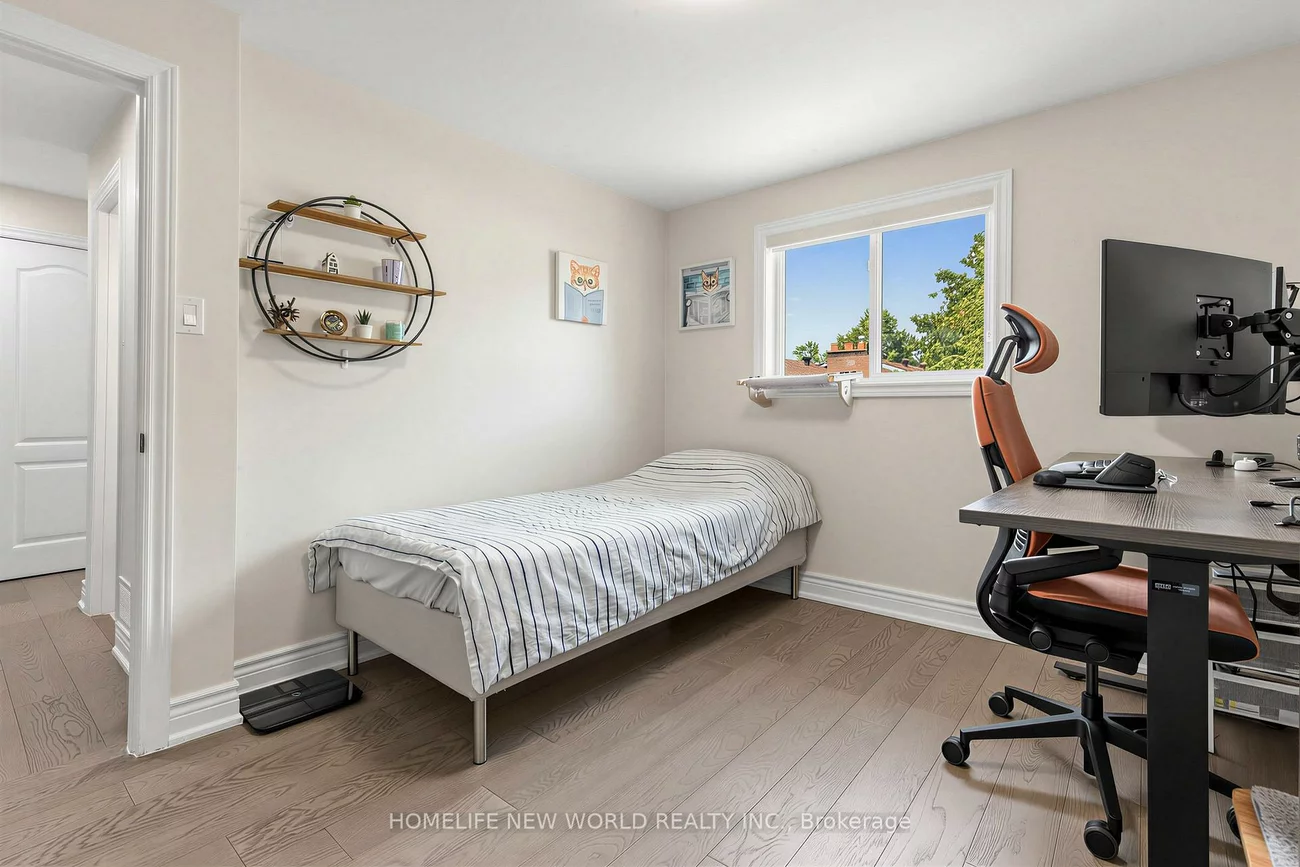 19, Liszt, Hillcrest Village, Toronto