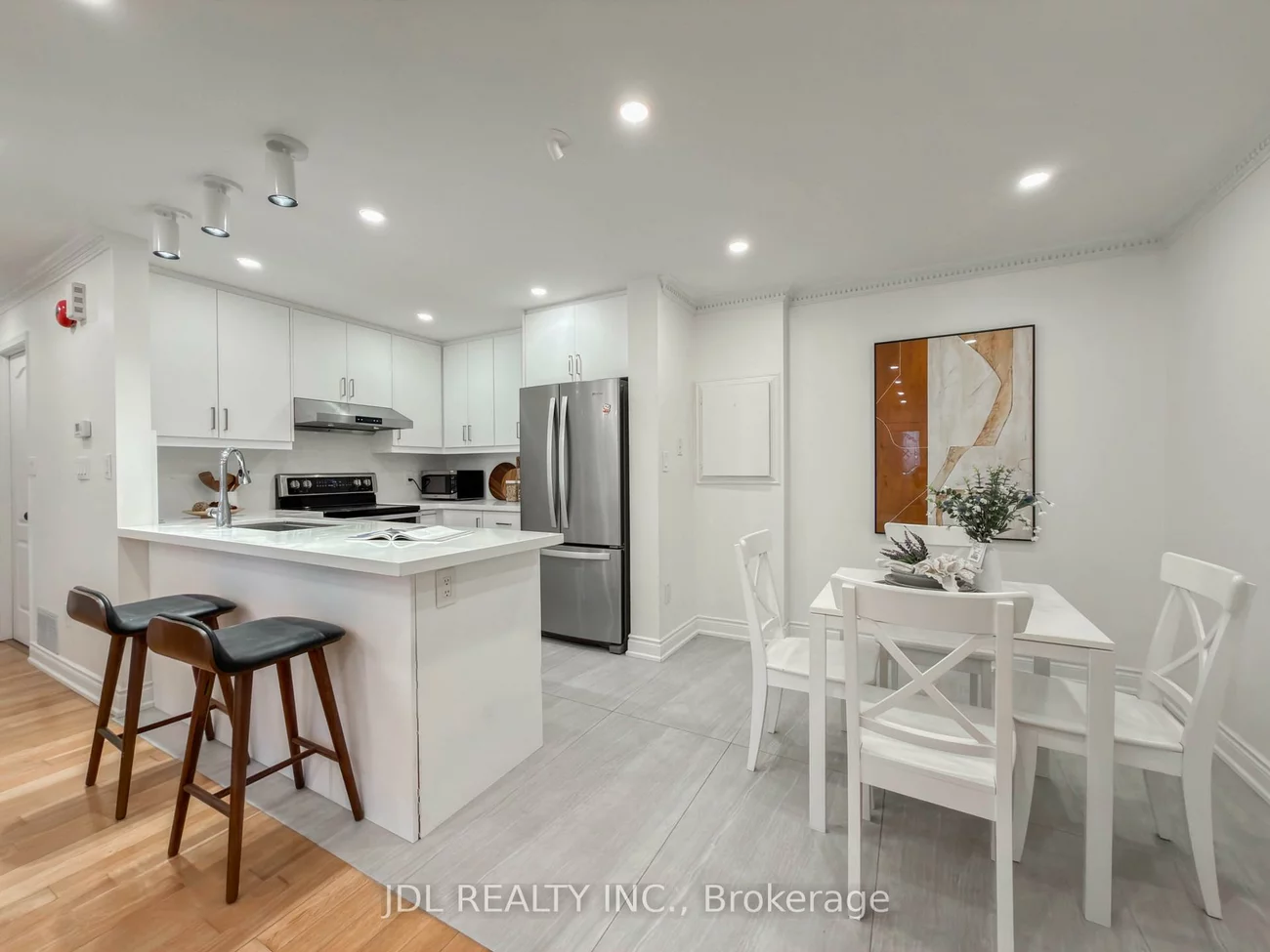 108, Finch, Newtonbrook West, Toronto