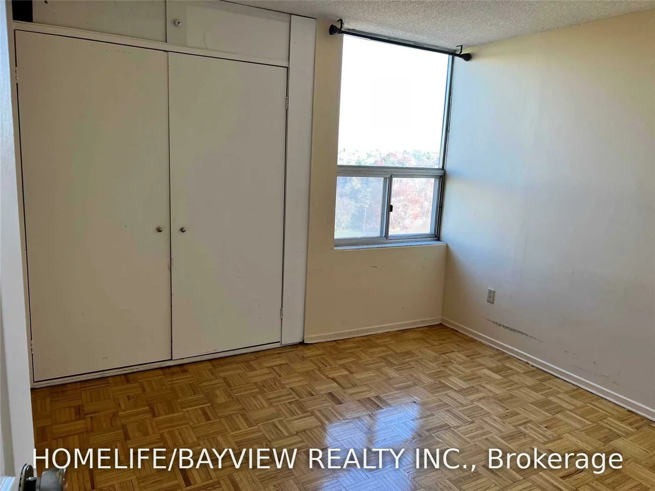 20, Edgecliff, Flemingdon Park, Toronto