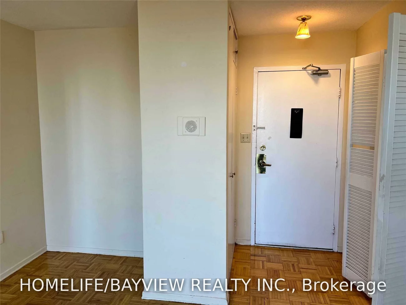 20, Edgecliff, Flemingdon Park, Toronto