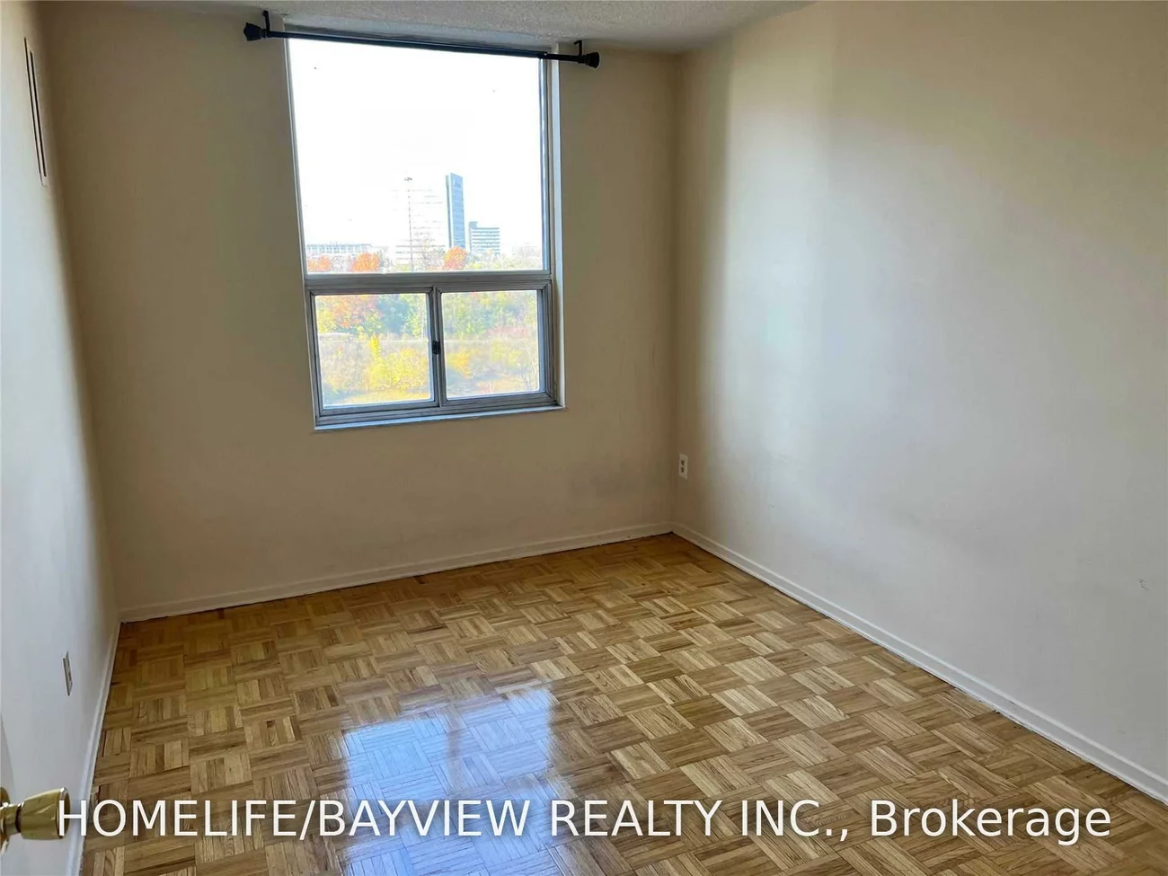 20, Edgecliff, Flemingdon Park, Toronto