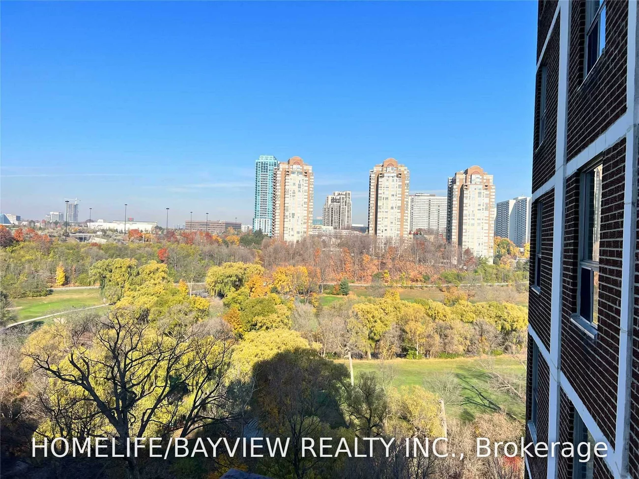 20, Edgecliff, Flemingdon Park, Toronto