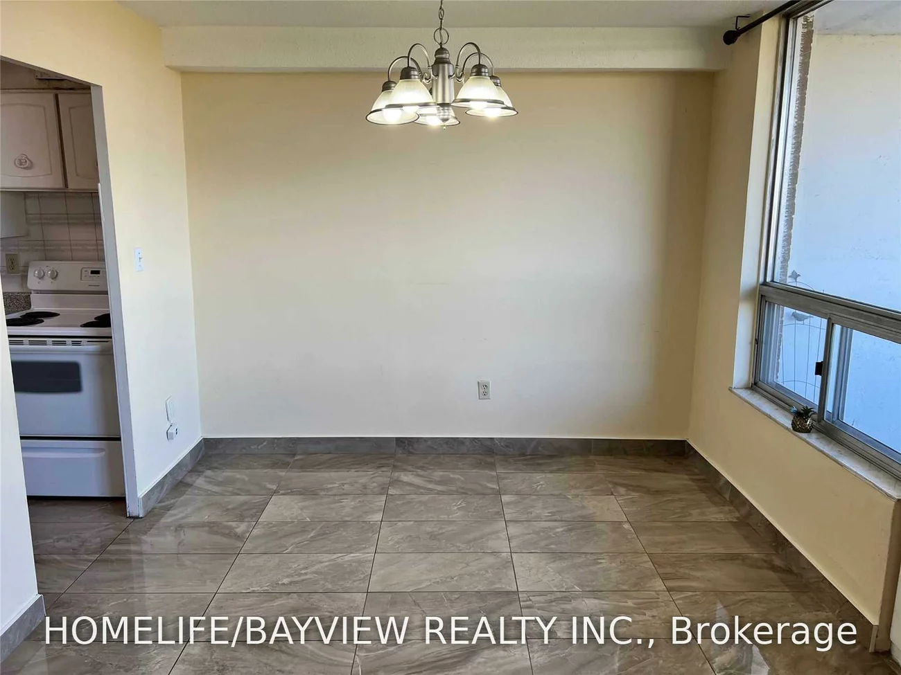 20, Edgecliff, Flemingdon Park, Toronto