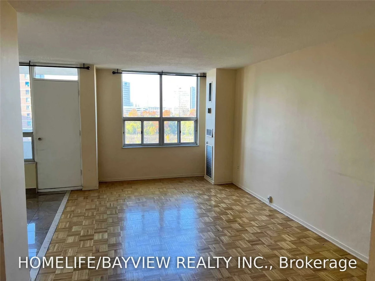 20, Edgecliff, Flemingdon Park, Toronto