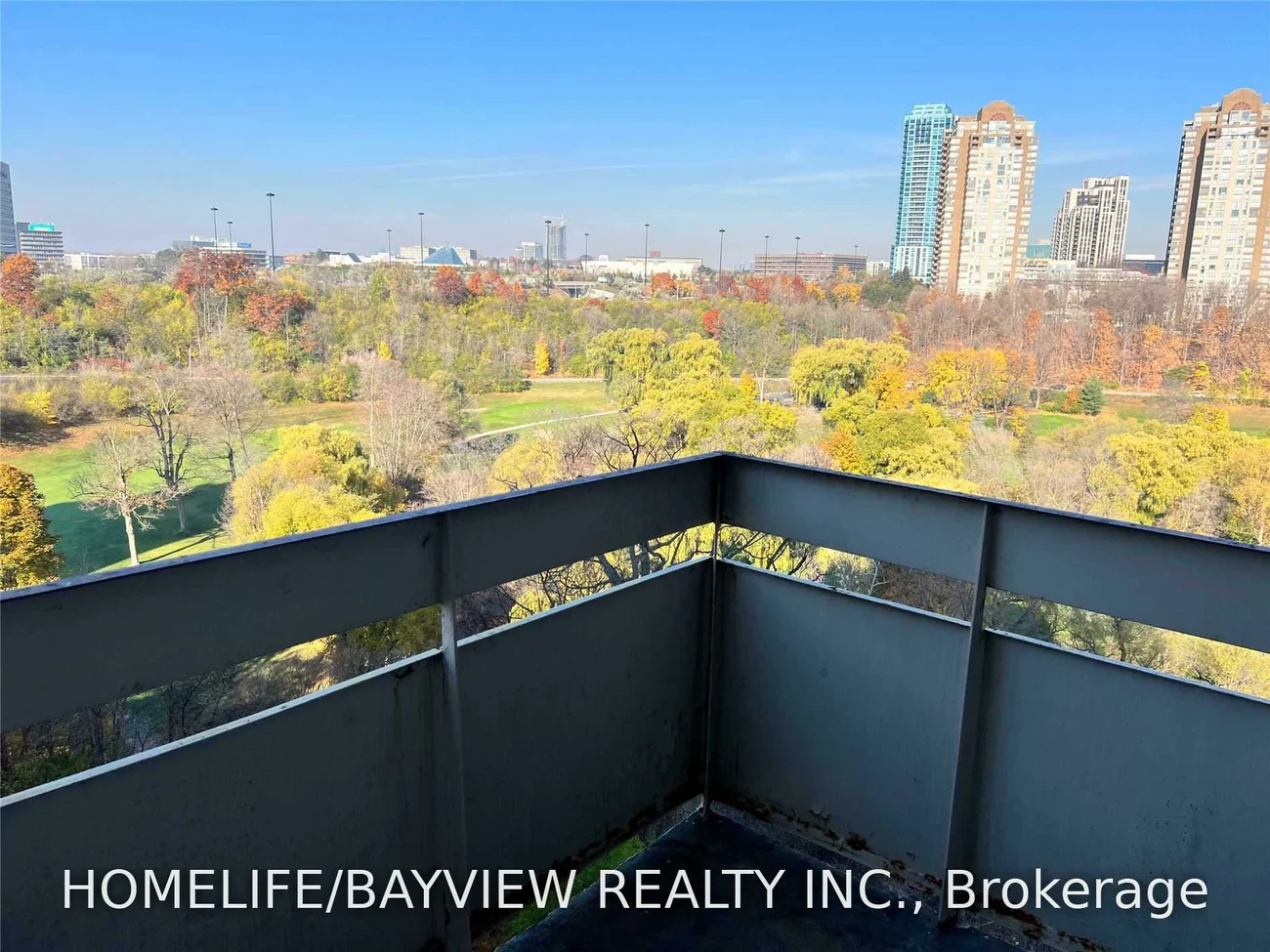 20, Edgecliff, Flemingdon Park, Toronto