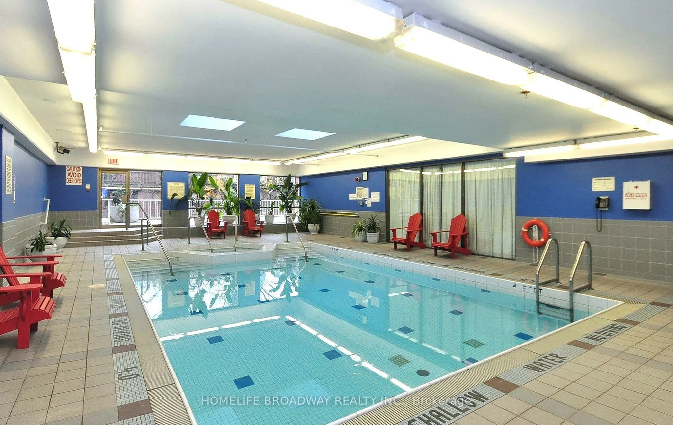 298, Jarvis, Church-Yonge Corridor, Toronto