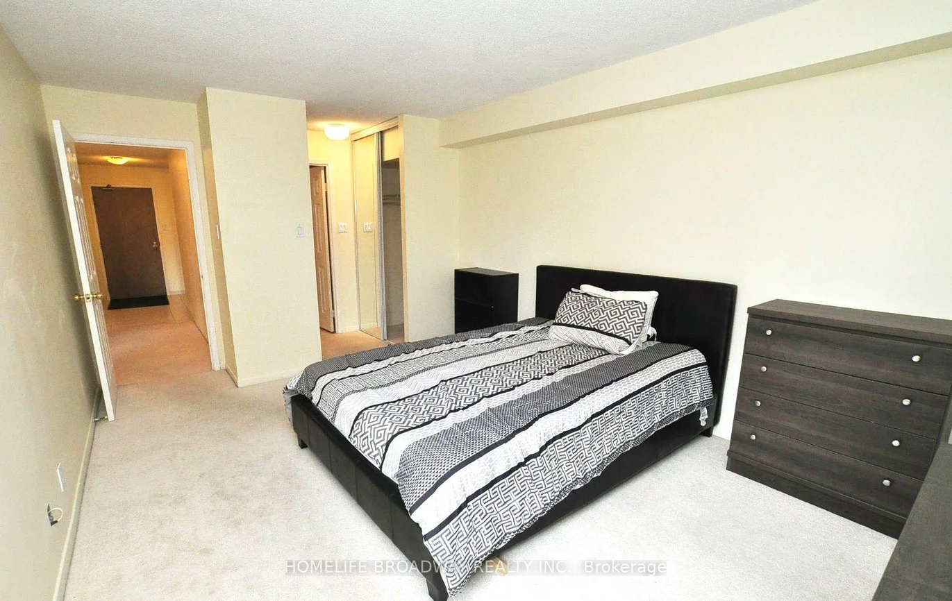 298, Jarvis, Church-Yonge Corridor, Toronto