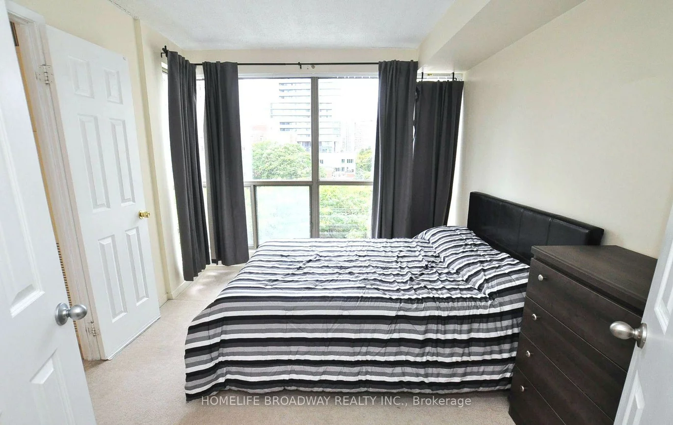 298, Jarvis, Church-Yonge Corridor, Toronto