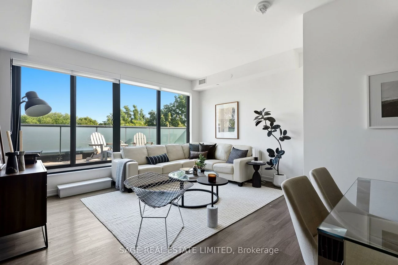 840, St Clair, Oakwood Village, Toronto