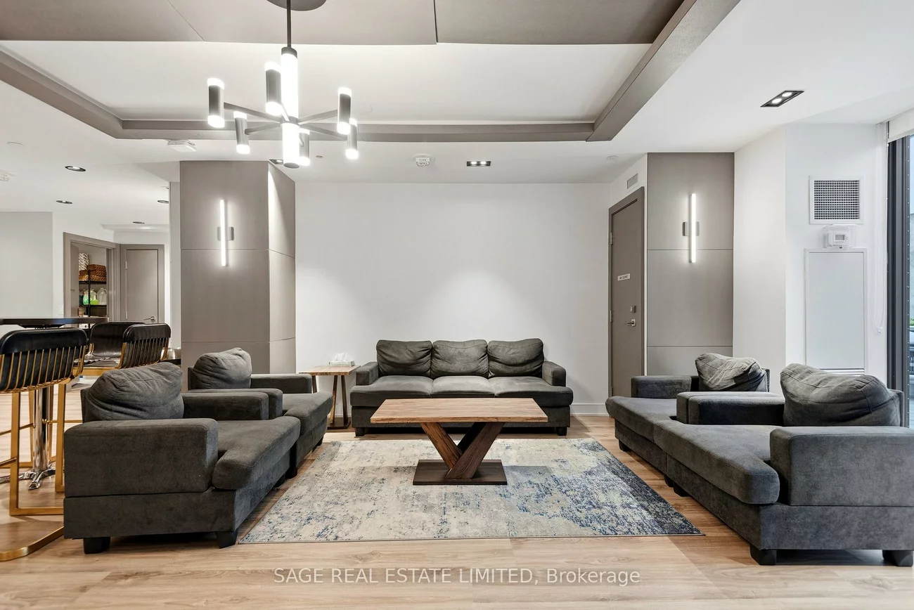 840, St Clair, Oakwood Village, Toronto