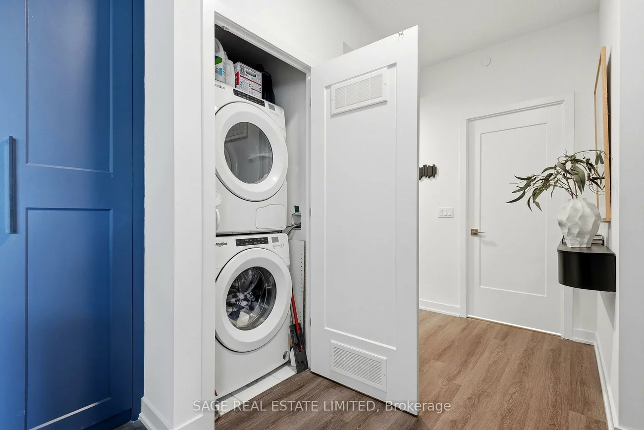 840, St Clair, Oakwood Village, Toronto