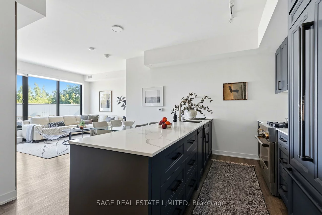 840, St Clair, Oakwood Village, Toronto