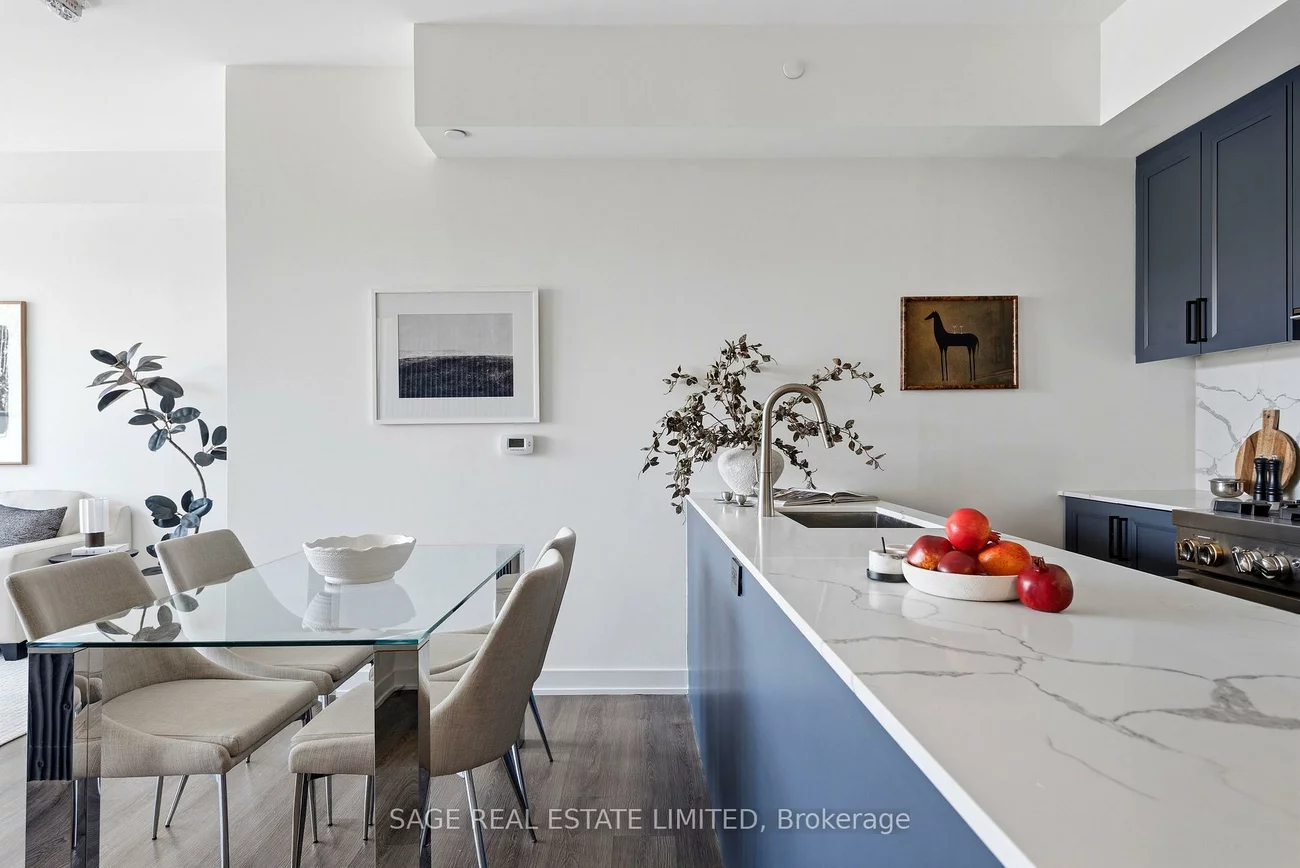 840, St Clair, Oakwood Village, Toronto