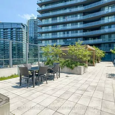 20, Bruyeres, Niagara, Toronto