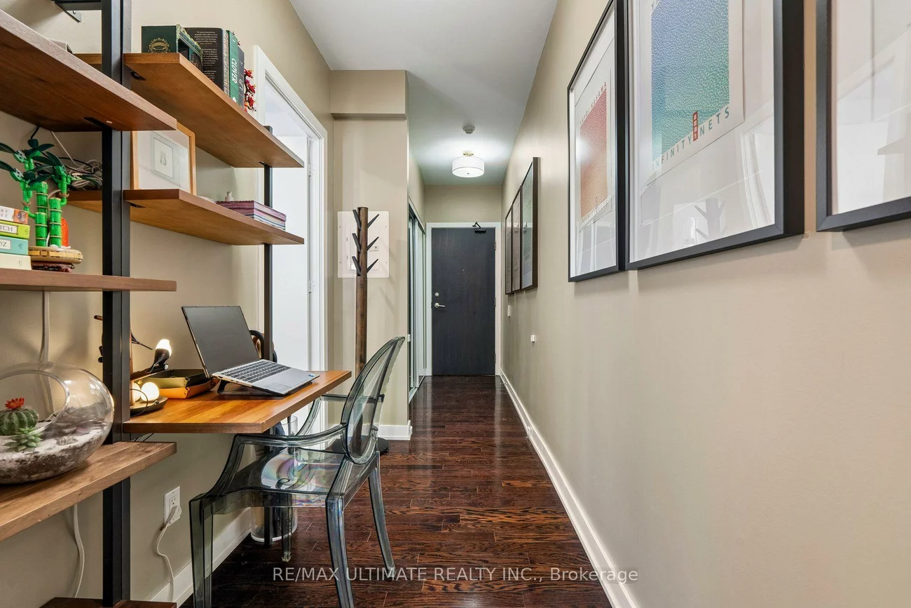 33, Charles, Church-Yonge Corridor, Toronto