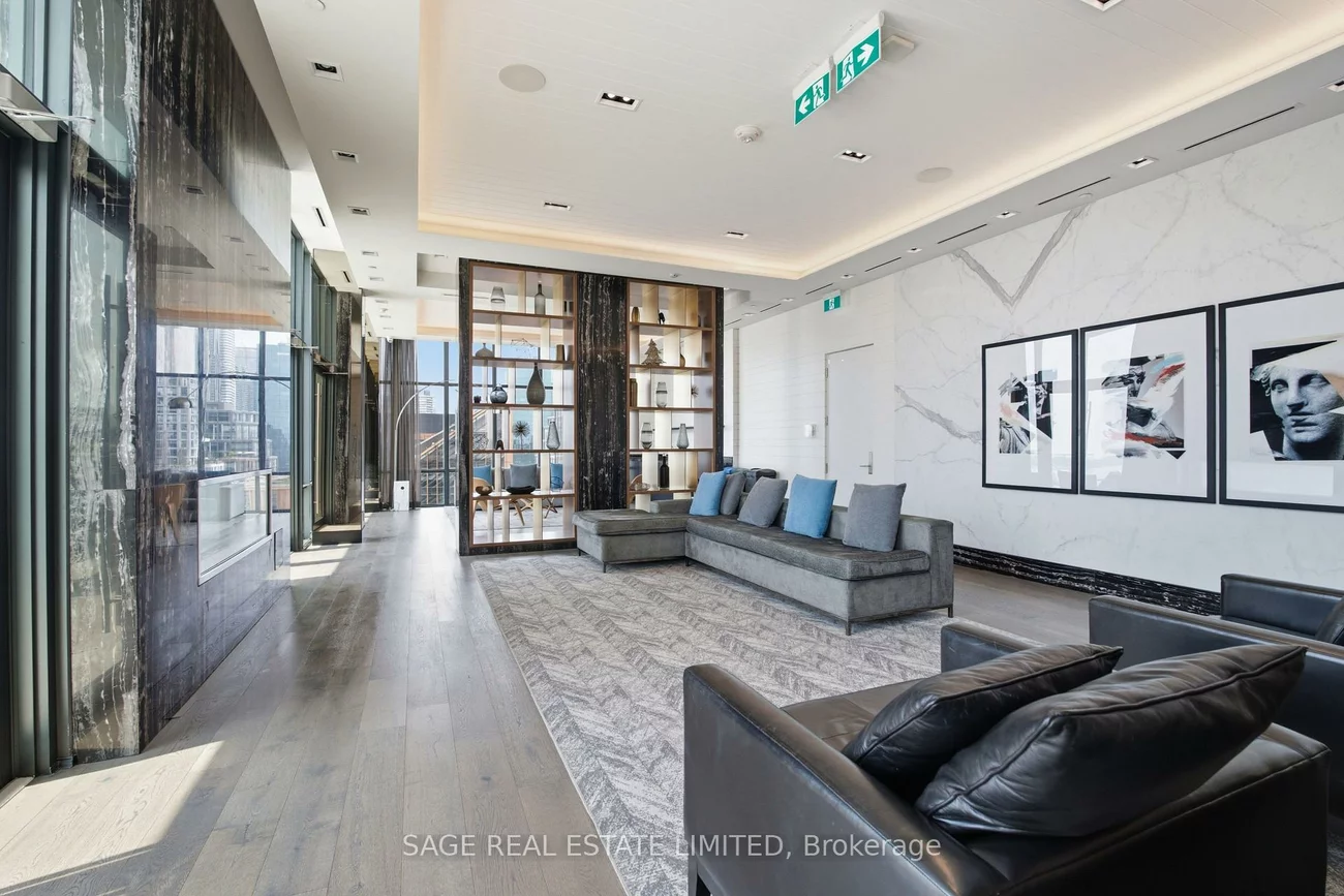 55, Merchants' Wharf, Waterfront Communities C8, Toronto