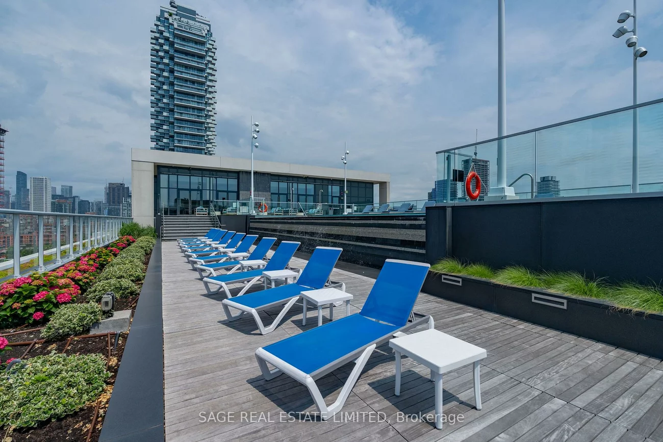 55, Merchants' Wharf, Waterfront Communities C8, Toronto
