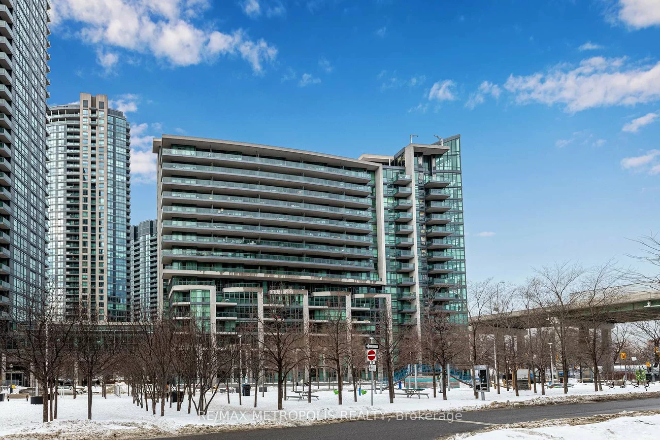 209, Fort York, Niagara, Toronto