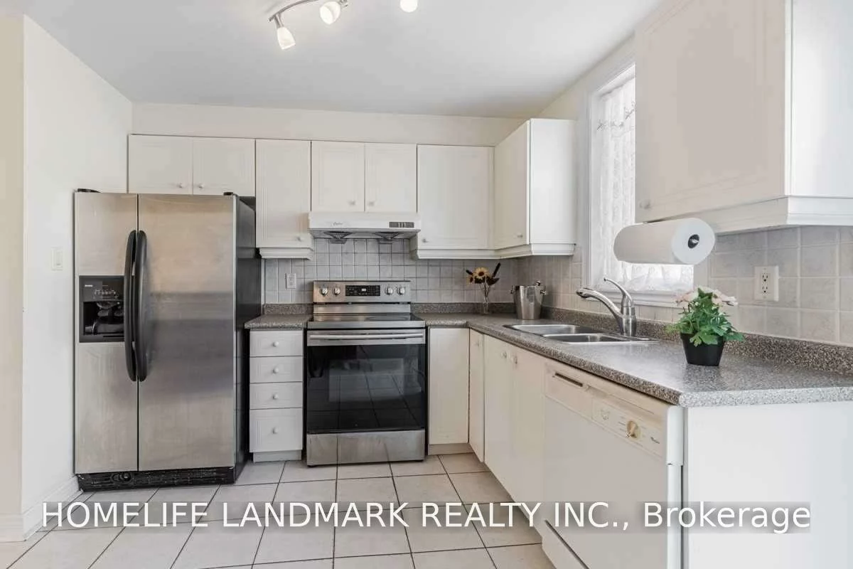 66K, Finch, Newtonbrook West, Toronto
