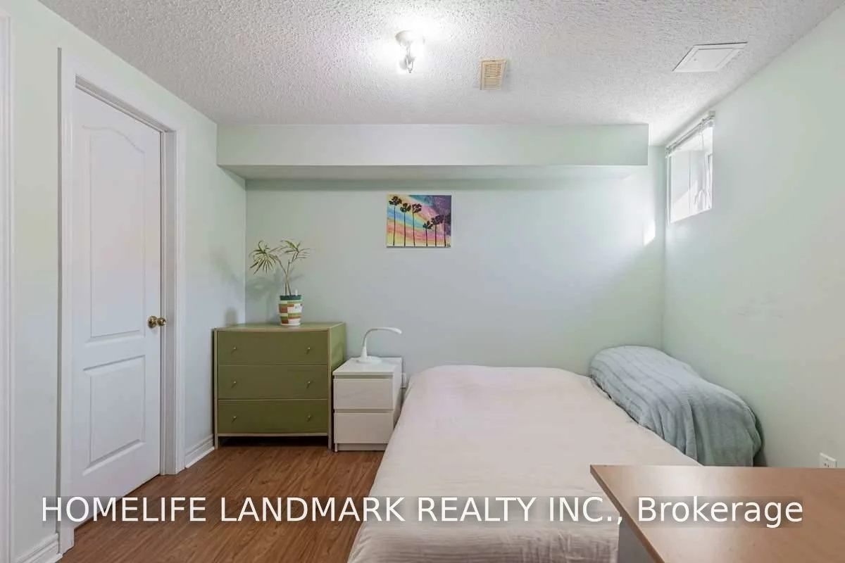 66K, Finch, Newtonbrook West, Toronto