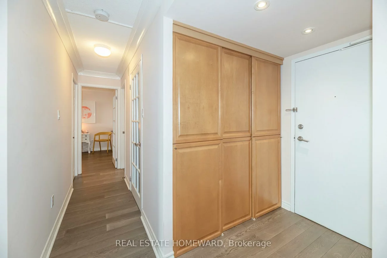 77, Maitland, Cabbagetown-South St. James Town, Toronto