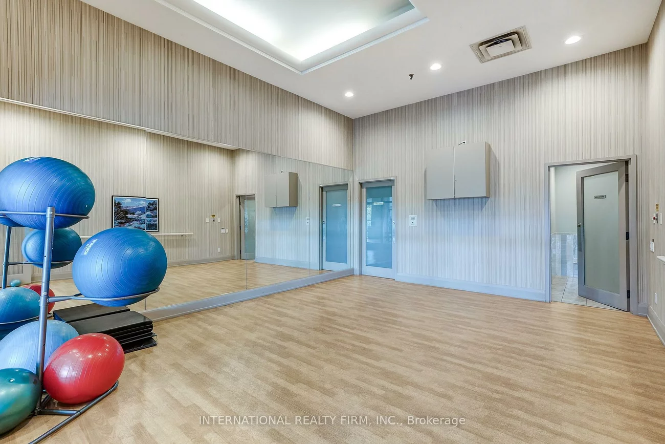 8, Hillcrest, Willowdale East, Toronto