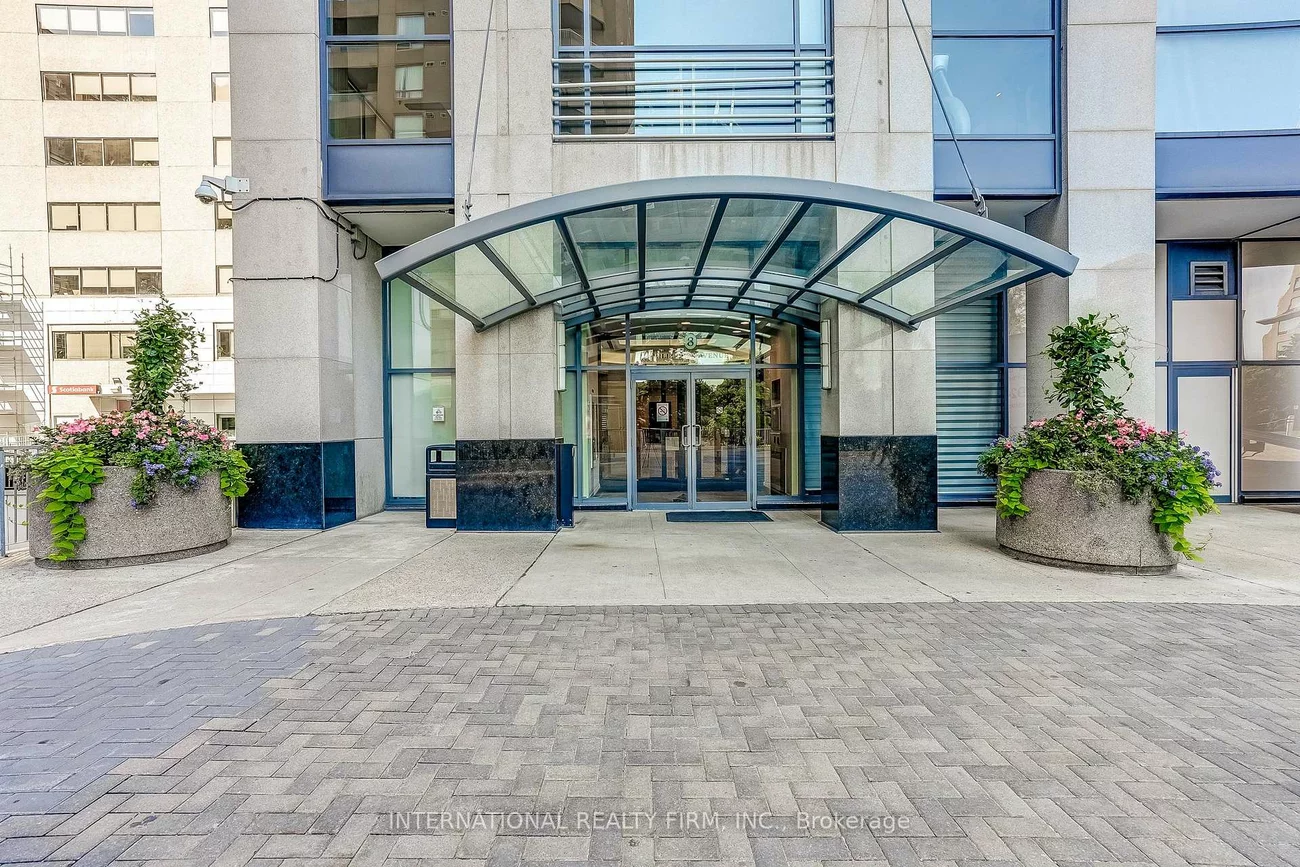 8, Hillcrest, Willowdale East, Toronto