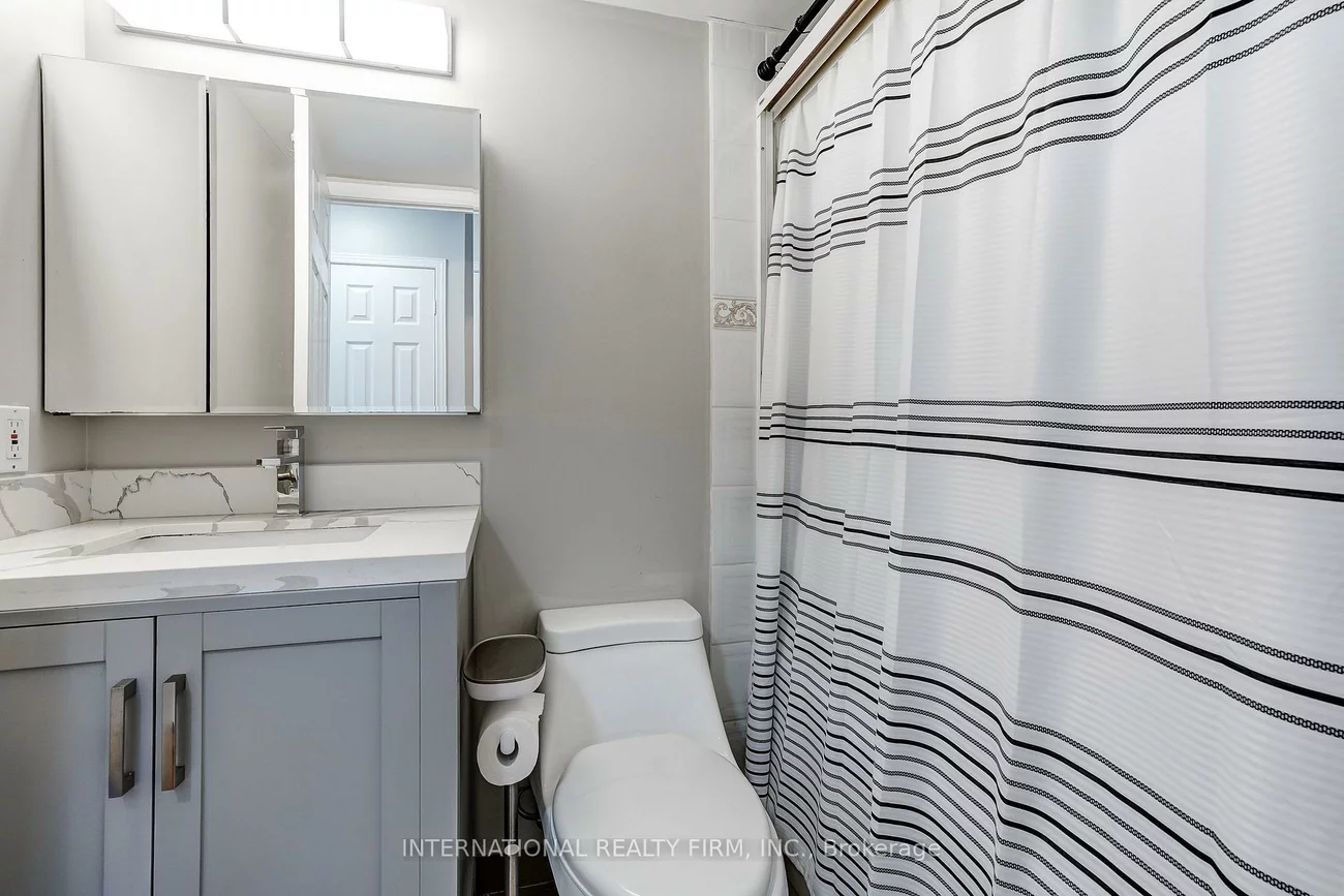 8, Hillcrest, Willowdale East, Toronto