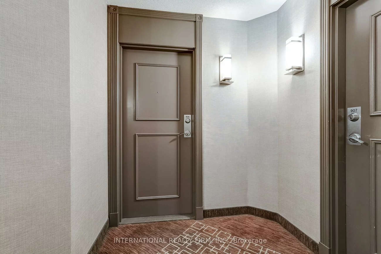8, Hillcrest, Willowdale East, Toronto