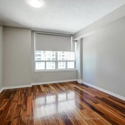 8, Hillcrest, Willowdale East, Toronto
