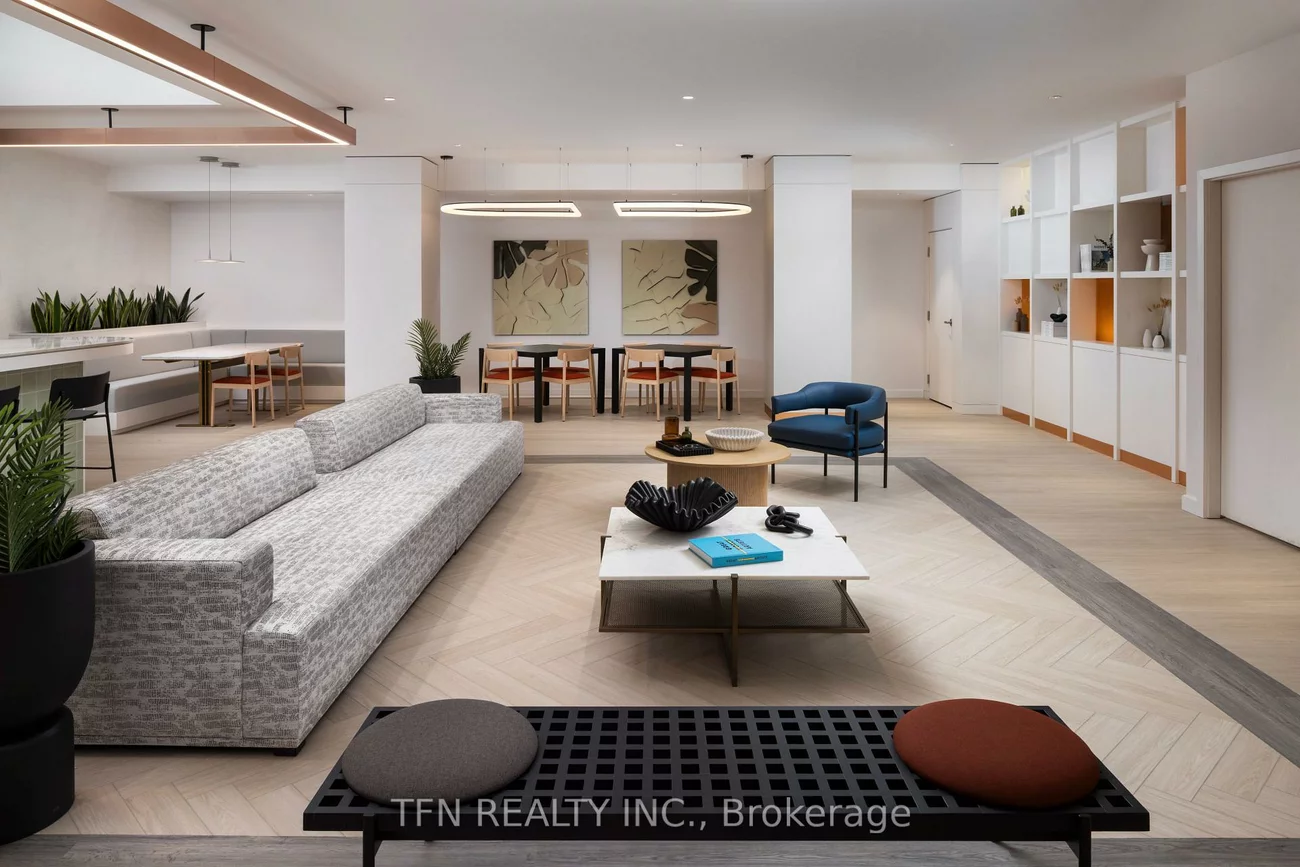 15, Richardson, Waterfront Communities C8, Toronto