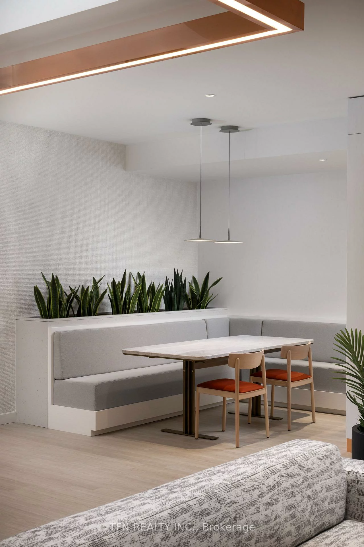 15, Richardson, Waterfront Communities C8, Toronto