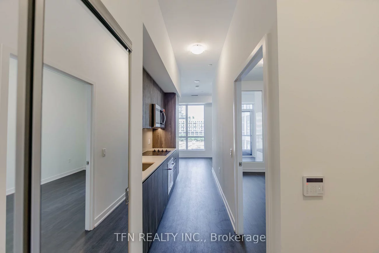 15, Richardson, Waterfront Communities C8, Toronto