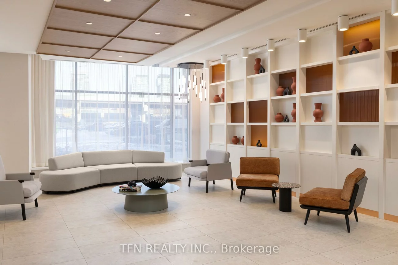 15, Richardson, Waterfront Communities C8, Toronto
