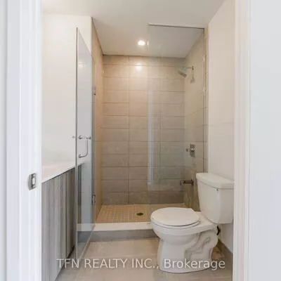 15, Richardson, Waterfront Communities C8, Toronto