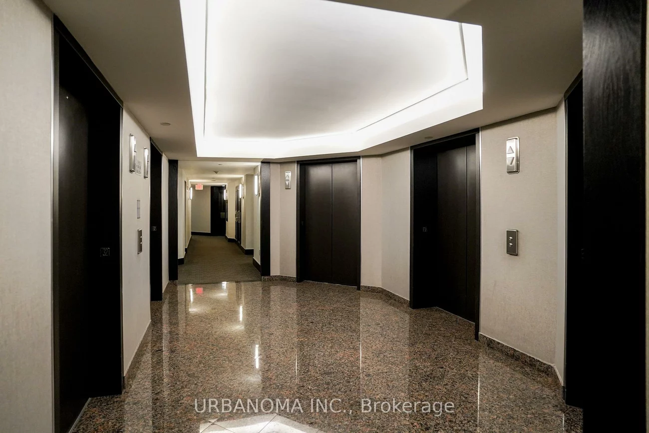38, Elm, Bay Street Corridor, Toronto