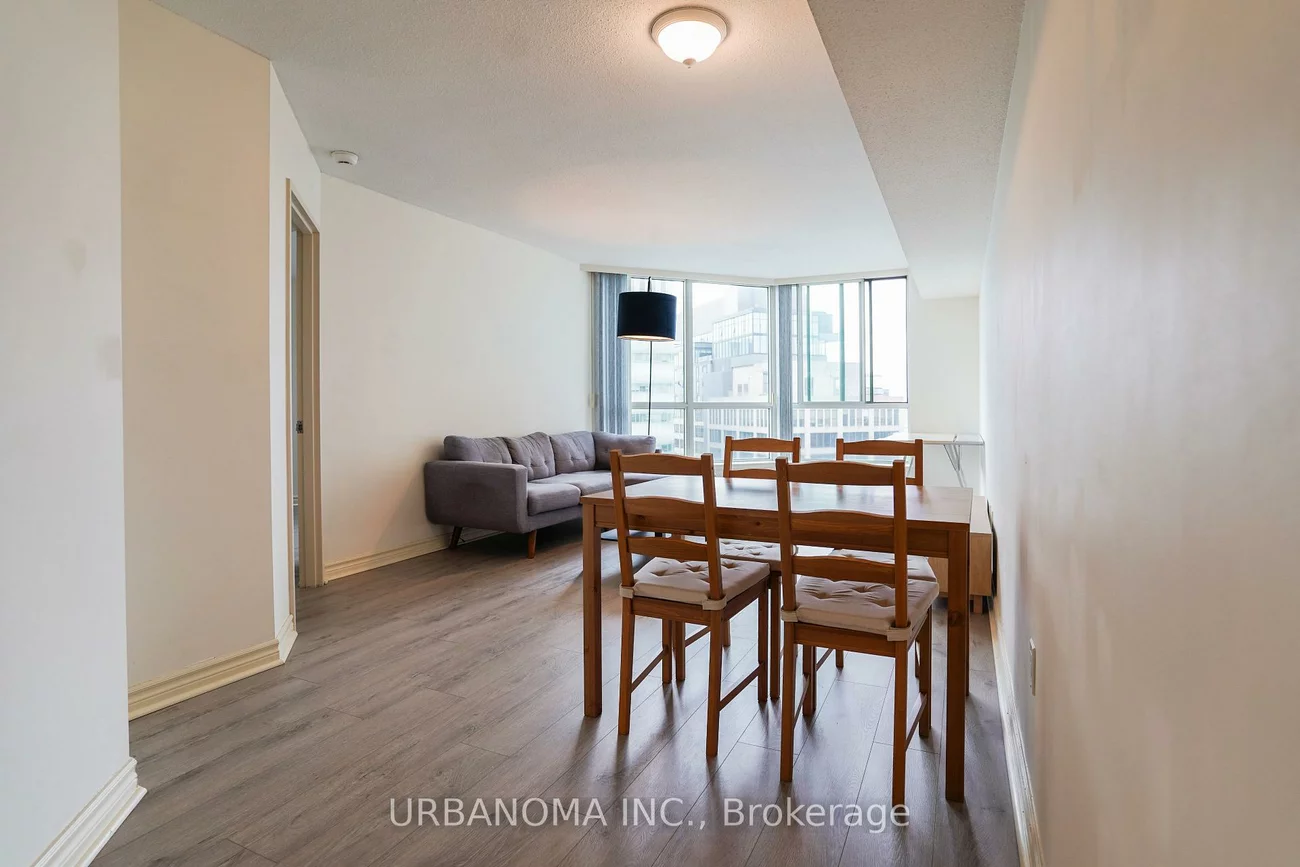 38, Elm, Bay Street Corridor, Toronto